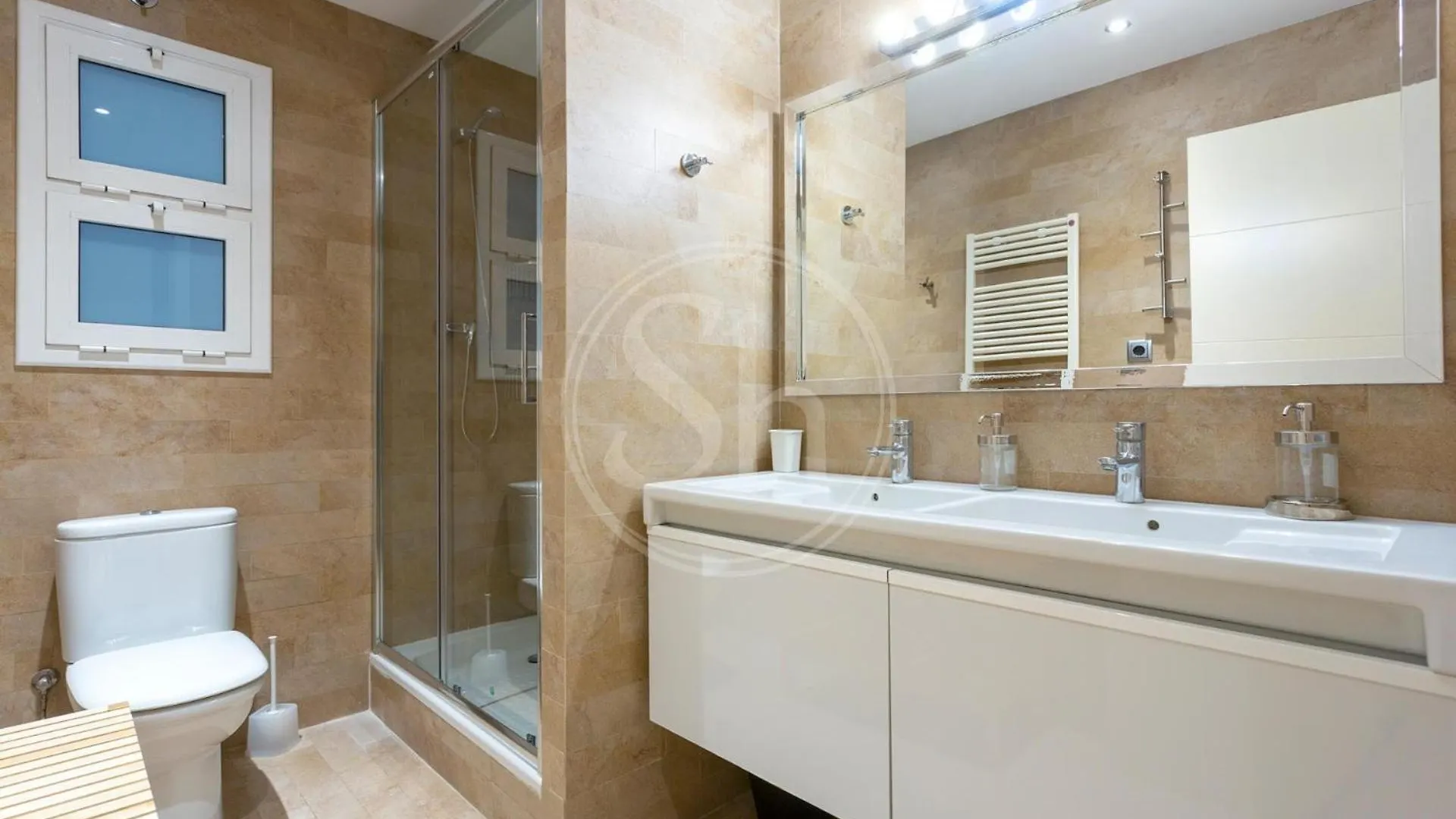 Bonito Apartamento Cerca De La Sagrada Familia Barcelona Spain