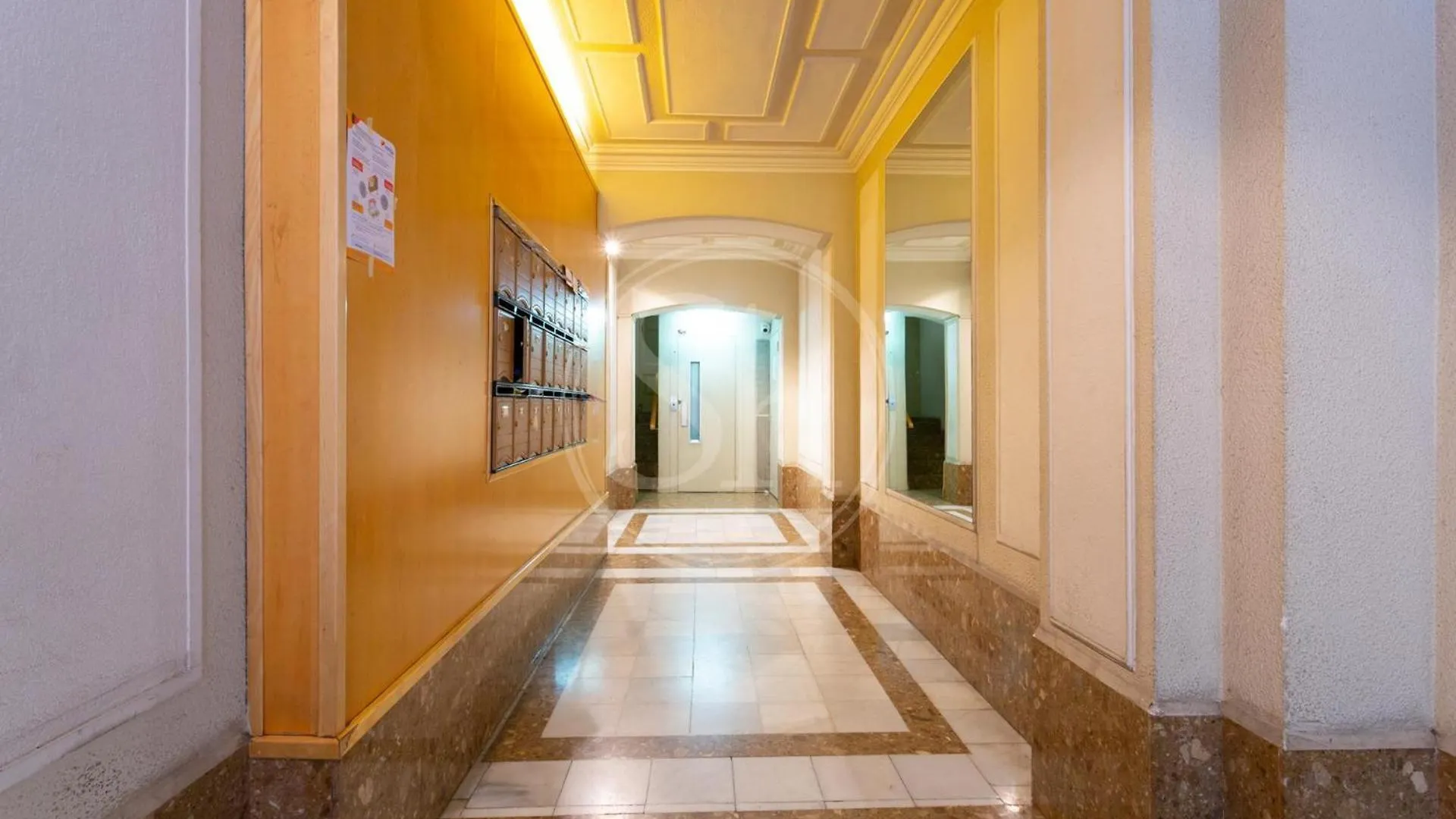 Bonito Apartamento Cerca De La Sagrada Familia Barcelona 0*,