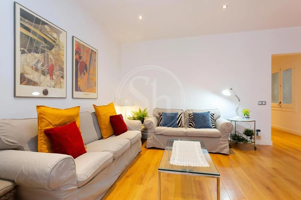 Bonito Apartamento Cerca De La Sagrada Familia Barcelona Spain